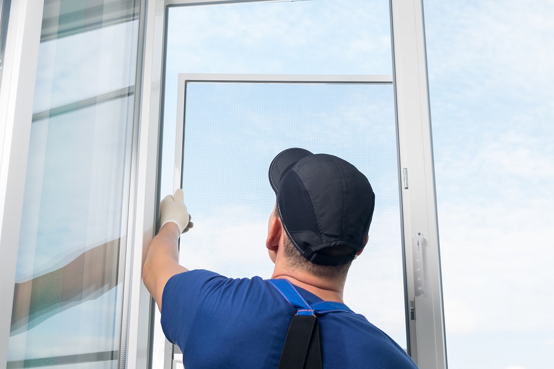 Instalación mosquiteras ventanas