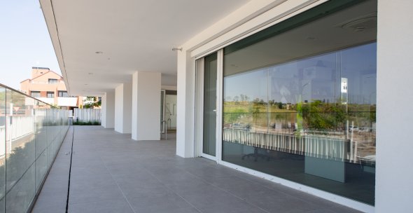 Edificio de 14 viviendas Arroyofresno