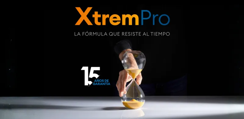 Reloj de arena que simboliza la durabilidad de la nueva fórmula XtremPro