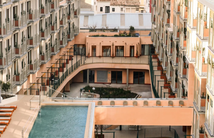 Vista piscina de Kora Lluna