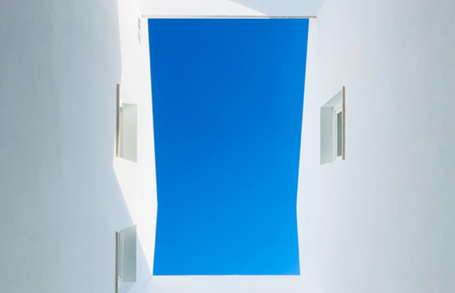 Casa Agape patio interior 